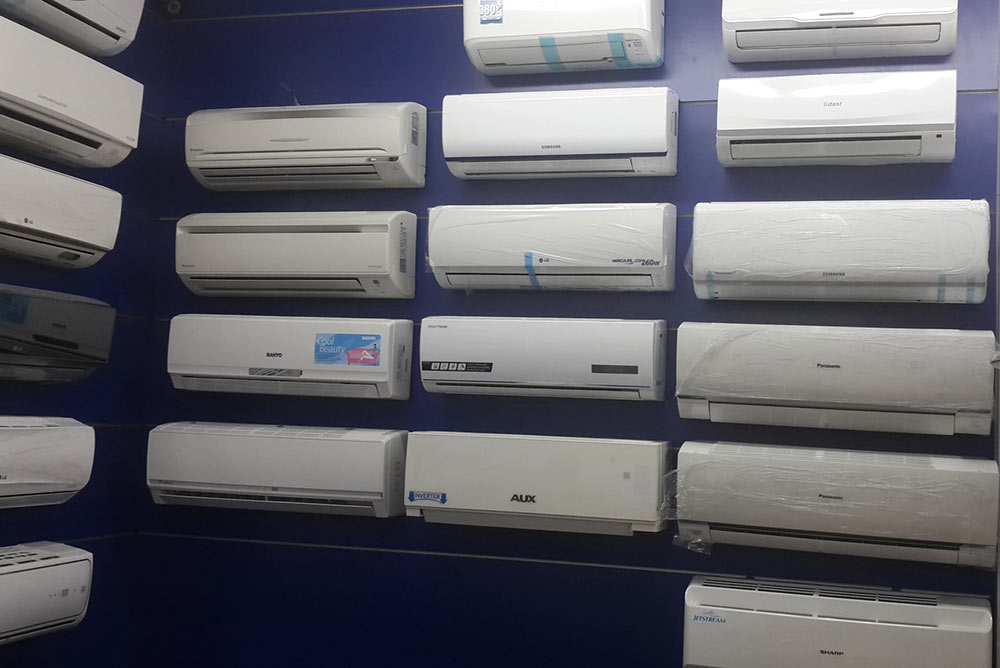 Bapak Berdomisili di Kuningan Barat Mencari Jasa Cuci AC Bagus?